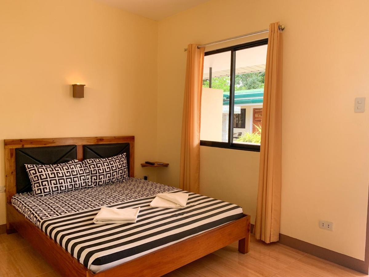 Midnite Inn Panglao Island Exterior photo