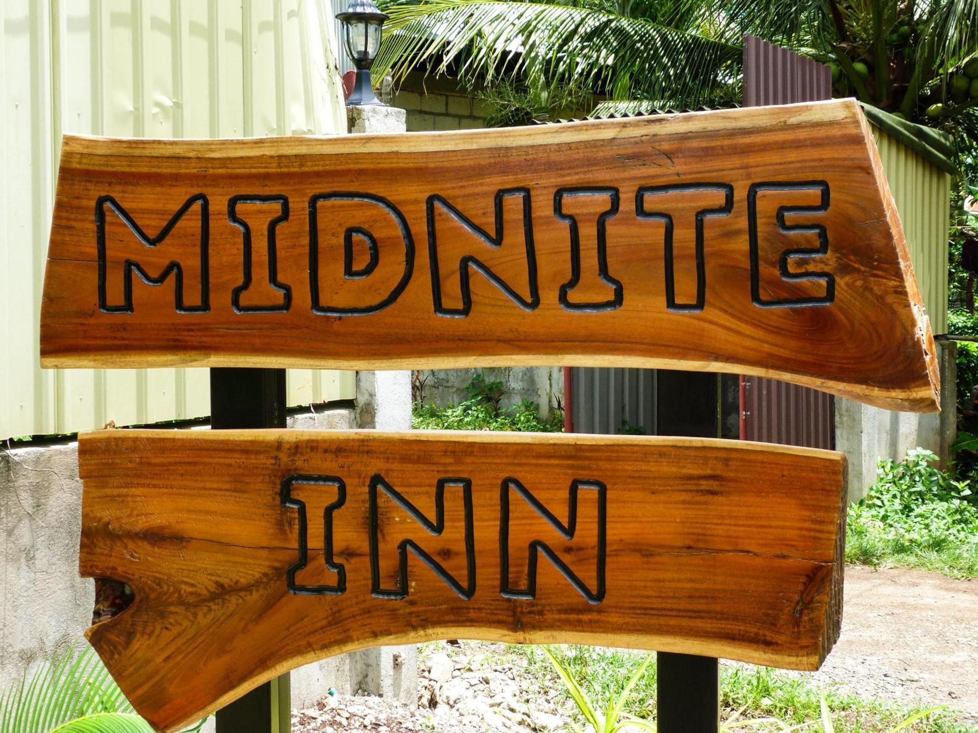 Midnite Inn Panglao Island Exterior photo