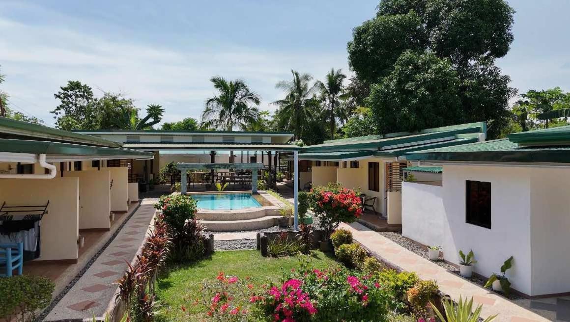 Midnite Inn Panglao Island Exterior photo