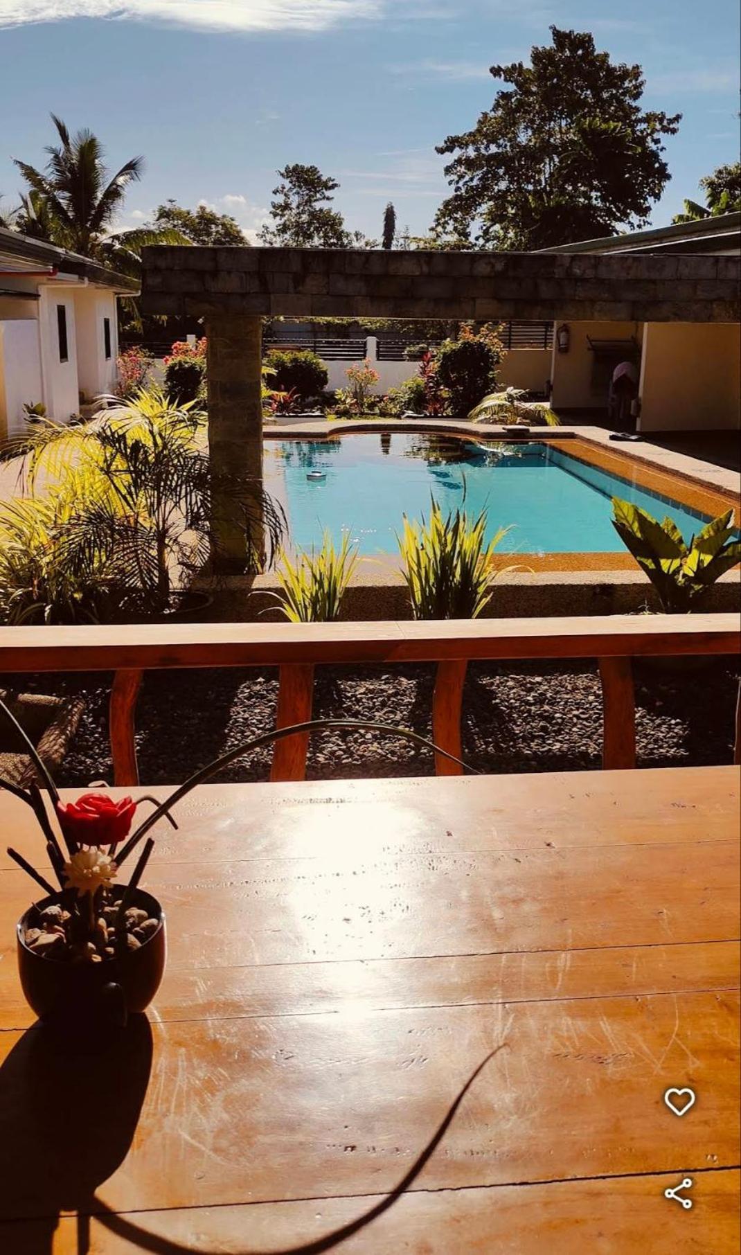 Midnite Inn Panglao Island Exterior photo